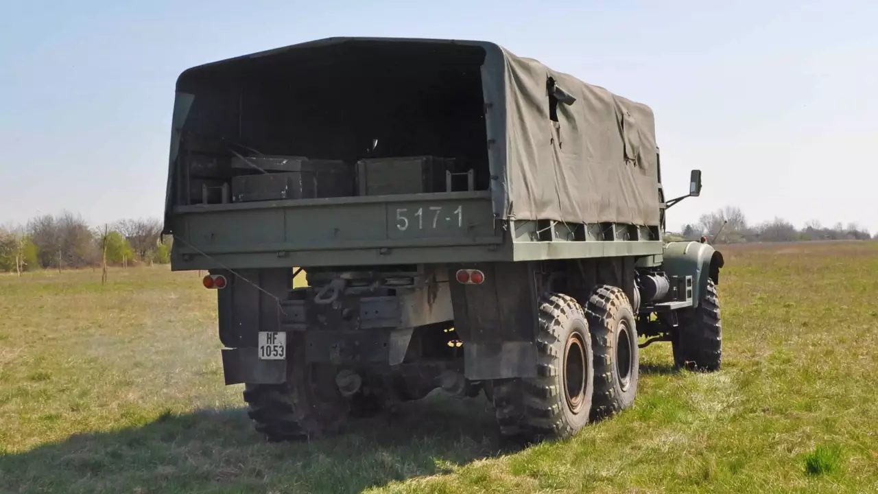 KRAZ katonai teherautó vezetés Gyálon fő kép