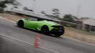 Lamborghini élményautózás gyerekeknek a Kakucs Ringen