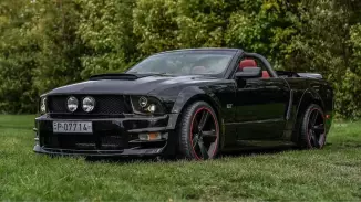 Ford Mustang V8 élményvezetés vagy bérlés Polgárdi környékén