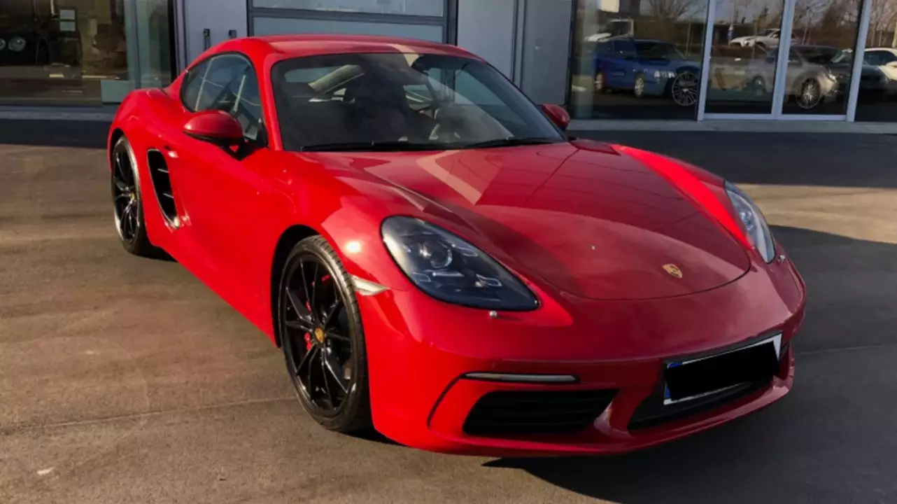 Porsche 718 Cayman S autópályás élményvezetés fő kép