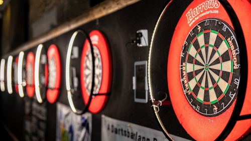 Darts és finom pia(benne van az árban) a Darts Terminalban 2