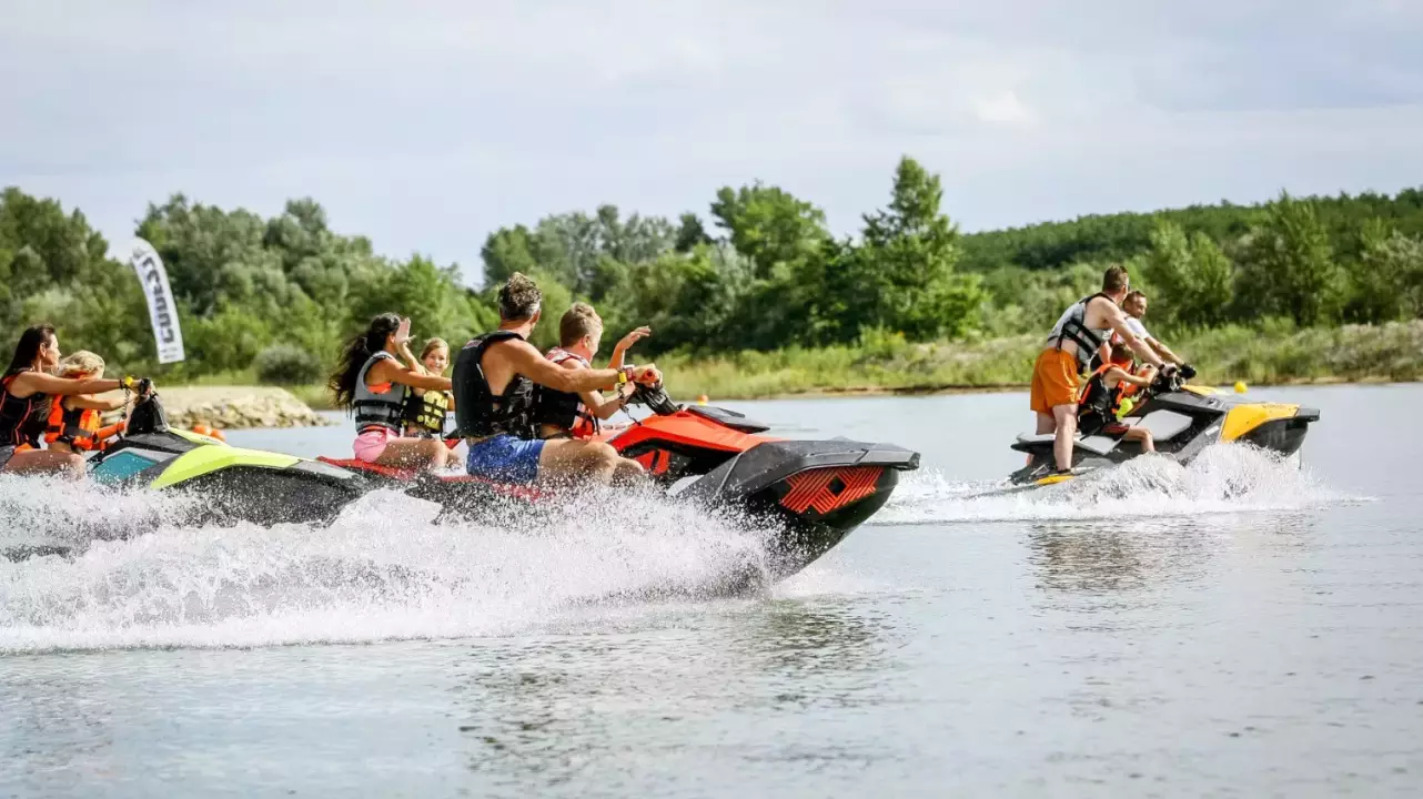 SeaDoo Spark 90LE Jet-ski bérlés vízisport szerelmeseinek fő kép