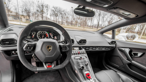 610 Le-s Lamborghini Huracan LP 610-4 autópályás vezetés 4