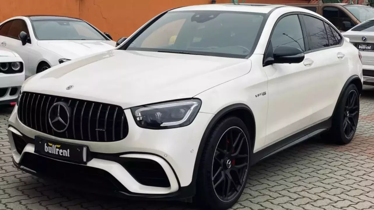 Mercedes AMG GLC 63S utcai élményvezetés fő kép