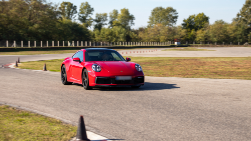 Porsche 911 élményvezetés az M-Ringen – hétköznap/hétvégén 5