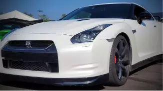 565 lóerős Nissan GTR bérlés Budapesten