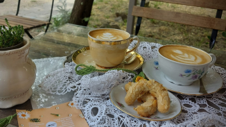 Barátnős gasztrokaland a C’est la vie Caféban, Pátyon