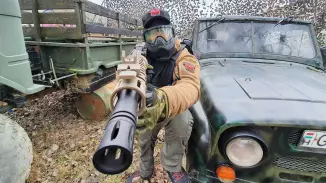 Családi Paintball - lövészet apával UAZ katonai terepjáróról